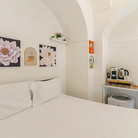 La Petite 4*